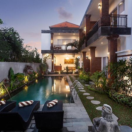 Sujiwa Ubud Hotel & Villa Exterior photo
