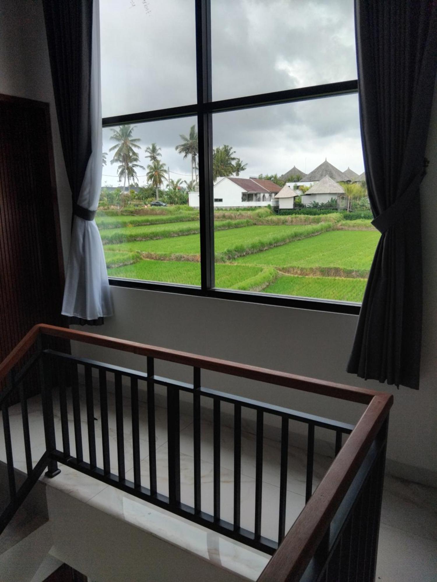 Sujiwa Ubud Hotel & Villa Exterior photo